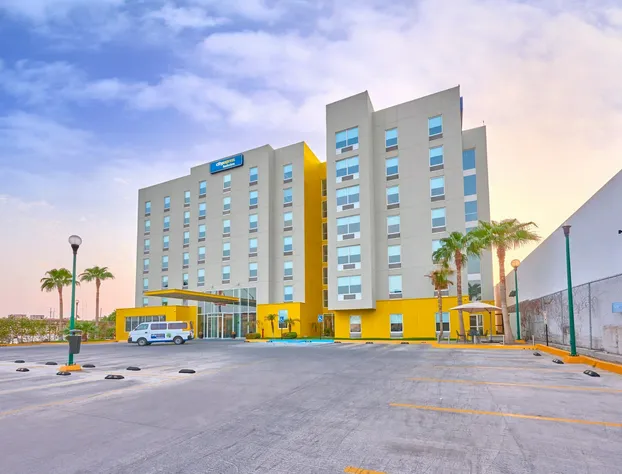 City Express by Marriott Mexicali hotel detail image 1