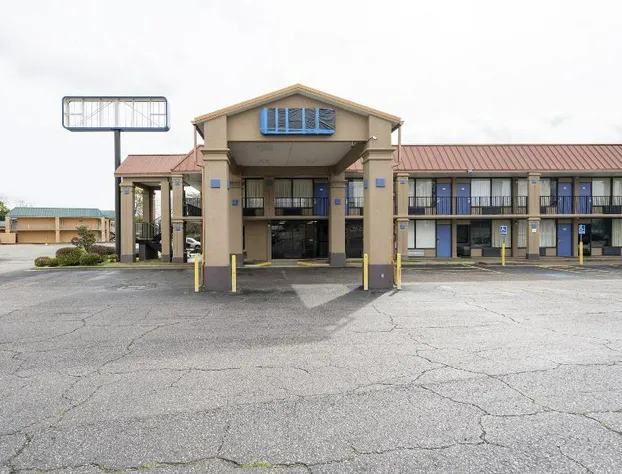 Travelodge Bossier City hotel detail image 1