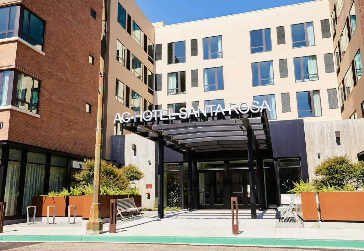AC Hotel by Marriott Santa Rosa Sonoma Wine Country hotel hero