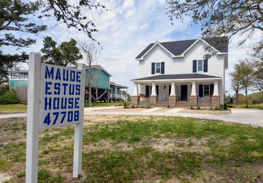 Outer Banks Motel - Village Accommodations hotel hero