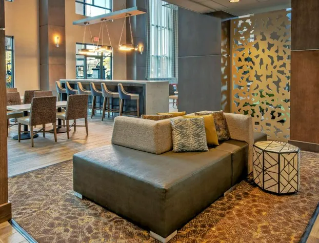 Hampton Inn & Suites San Jose Airport hotel detail image 3