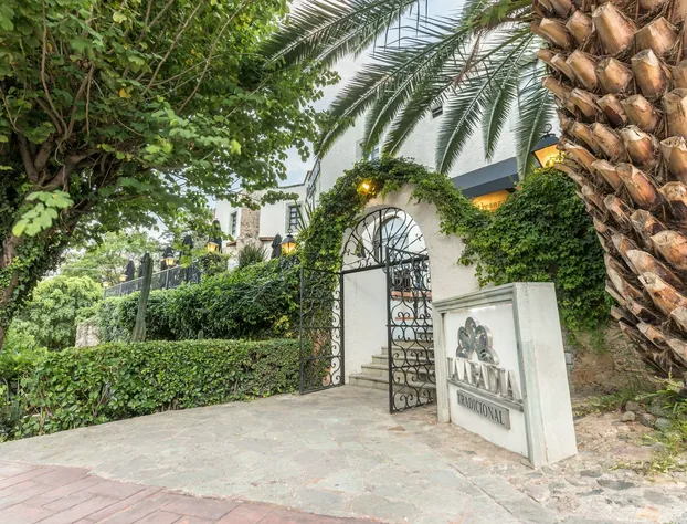 Hotel La Abadia Tradicional hotel detail image 1