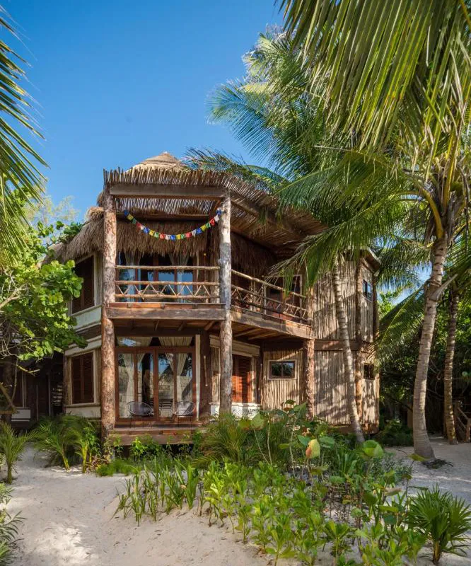 Delek Tulum hotel hero