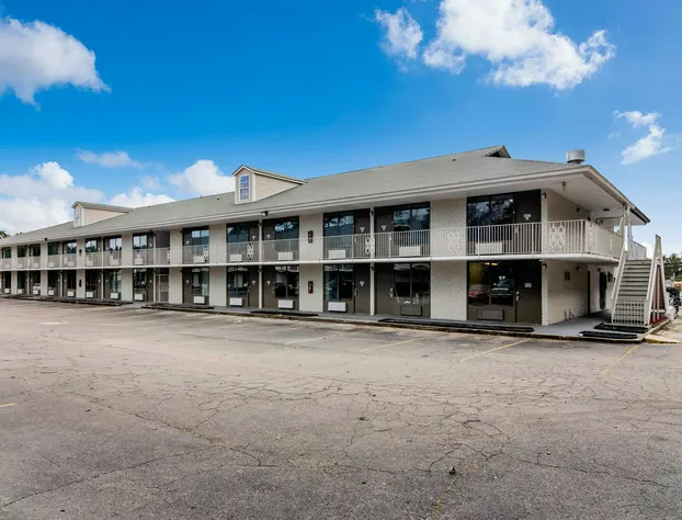 Studio 6 Lagrange, GA hotel detail image 3