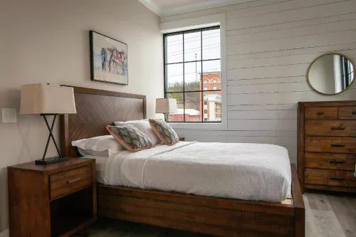 New Hotel Collection Smoky Mountains hotel detail image 4