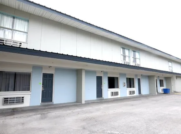 Americas Best Value Inn San Antonio hotel detail image 4