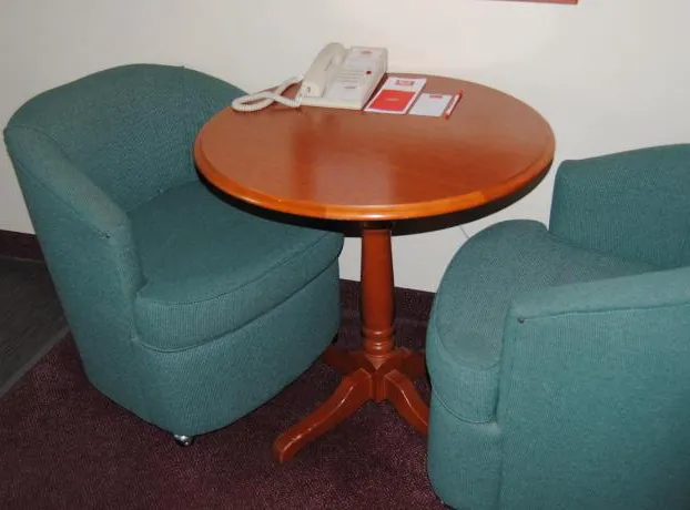 Economy Inn hotel detail image 4