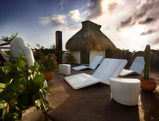 Kinbe Deluxe Boutique Hotel hotel detail image 1