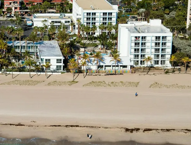 Plunge Beach Resort hotel detail image 1