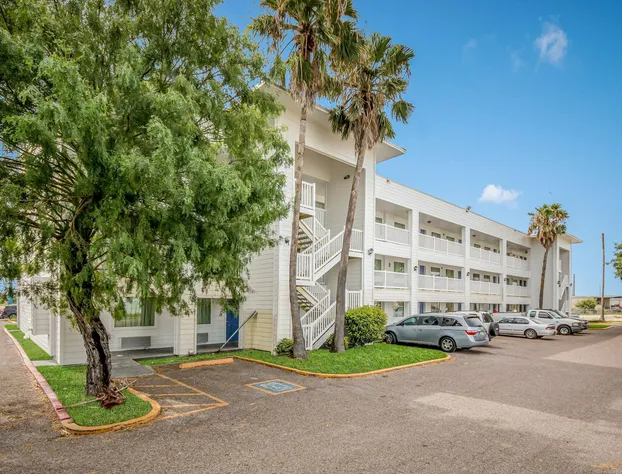 Motel 6 Corpus Christi, TX – North hotel detail image 1