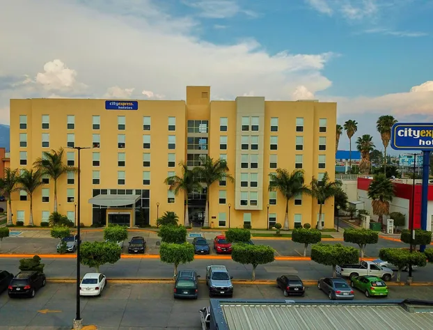 City Express by Marriott Tehuacan hotel detail image 2