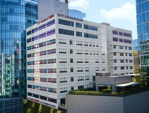 City Express Plus by Marriott Ciudad de México Santa Fe hotel detail image 1