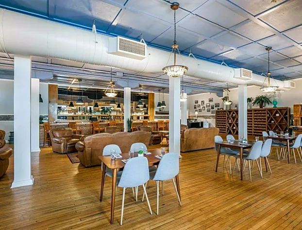 The Shore Club Wisconsin, Ascend Hotel Collection hotel detail image 2