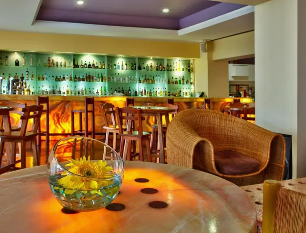 Galería Plaza Veracruz by Brisas hotel detail image 3