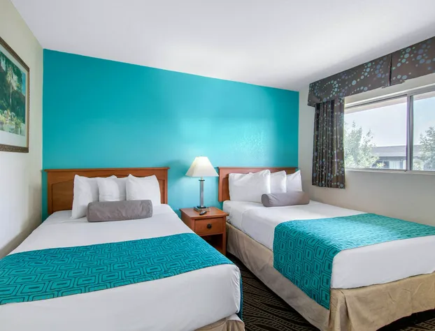 Howard Johnson Suites by Wyndham San Diego Chula Vista/BayFt hotel detail image 3