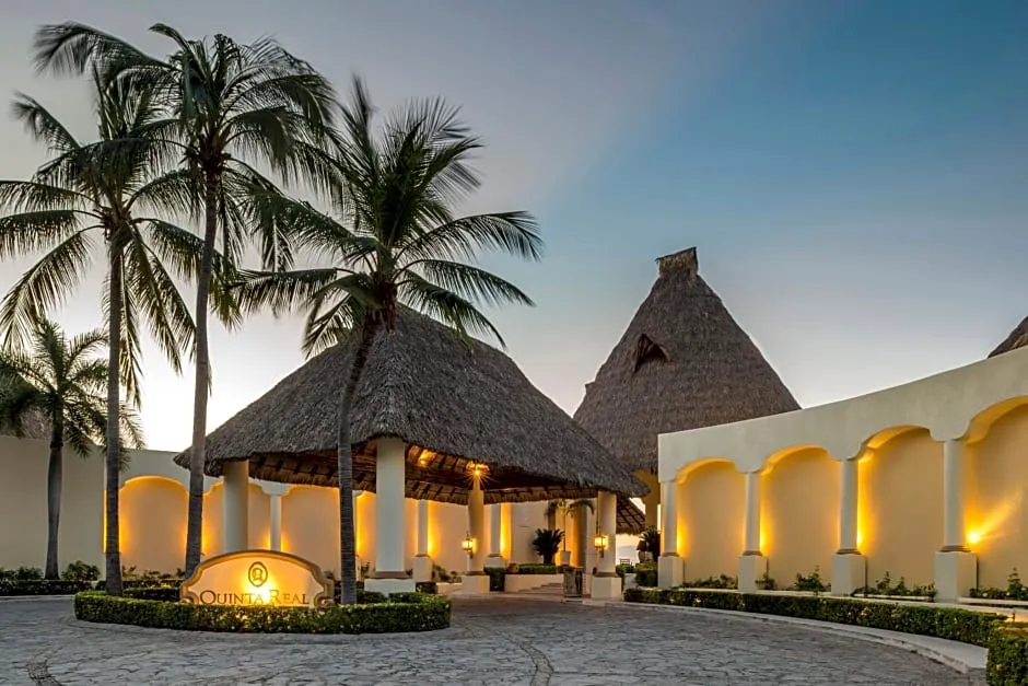 Quinta Real Acapulco hotel hero