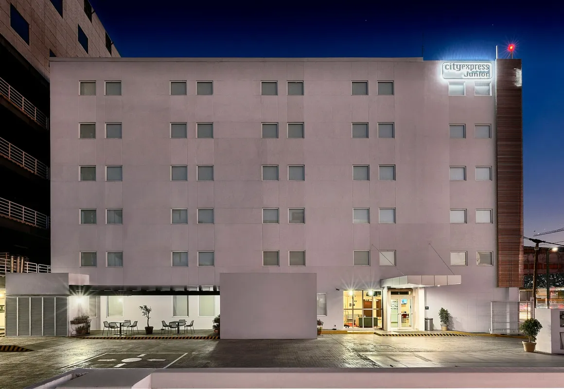 City Express Junior by Marriott Toluca Zona Industrial hotel hero