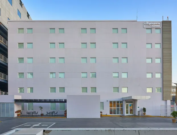 City Express Junior by Marriott Toluca Zona Industrial hotel detail image 1