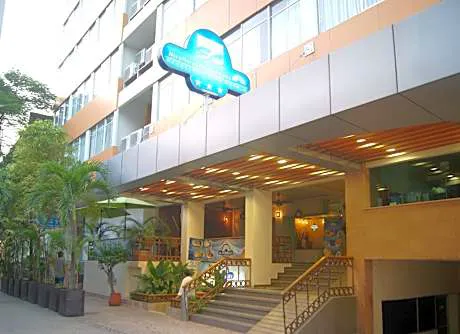 Hotel Miraflores Excellent City hotel detail image 1