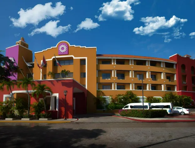 Adhara Hacienda Cancun hotel detail image 1