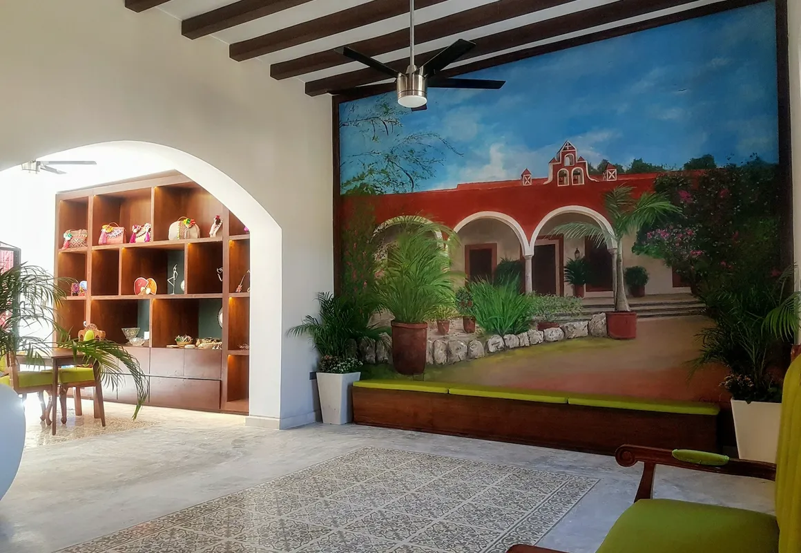 Hotel Holly hotel hero