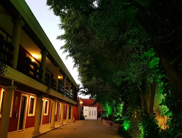 Hotel Holly hotel detail image 3