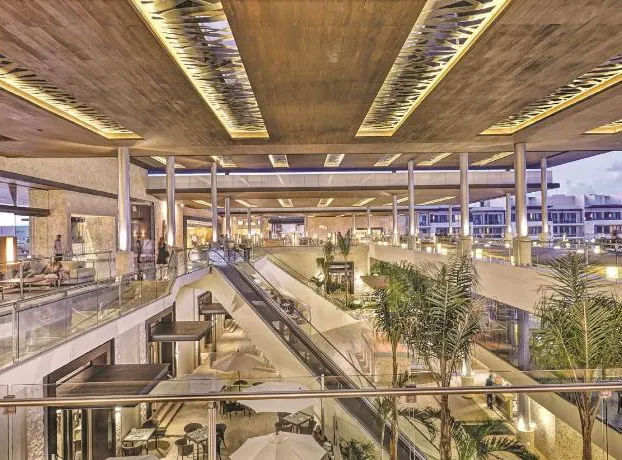 Royalton Riviera Cancun, An Autograph Collection All-Inclusive Resort & Casino hotel detail image 3