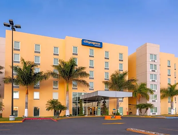 City Express by Marriott Celaya Parque hotel detail image 1