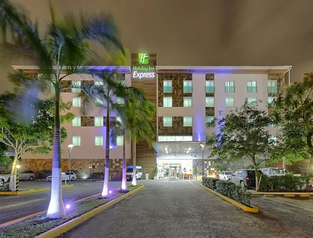 Holiday Inn Express Villahermosa Tabasco 2000 by IHG hotel detail image 2