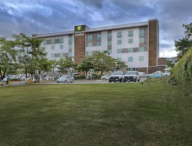 Holiday Inn Express Villahermosa Tabasco 2000 by IHG hotel detail image 2