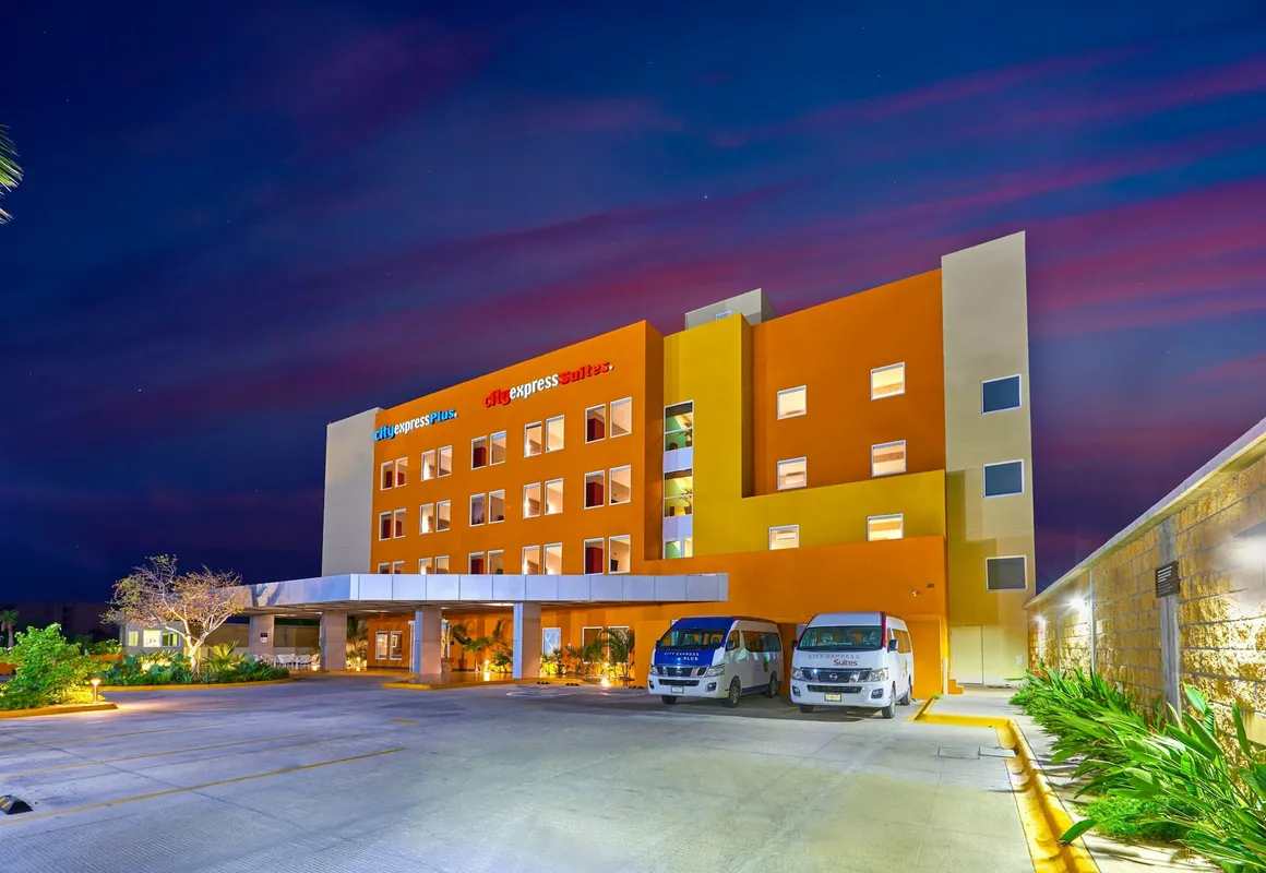 City Express Plus By Marriott Cabo San Lucas hotel hero
