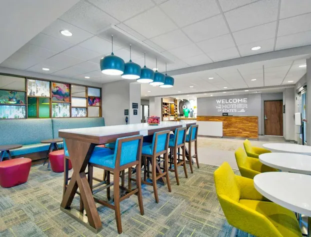 Hampton Inn by Hilton Abingdon hotel detail image 2