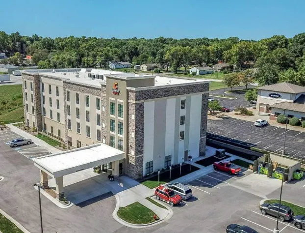 Comfort Suites Grandview - Kansas City hotel detail image 3