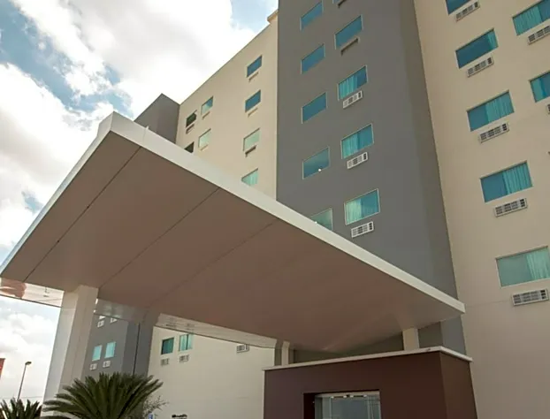 CHN Hotel Monterrey Aeropuerto, Trademark by Wyndham hotel detail image 1