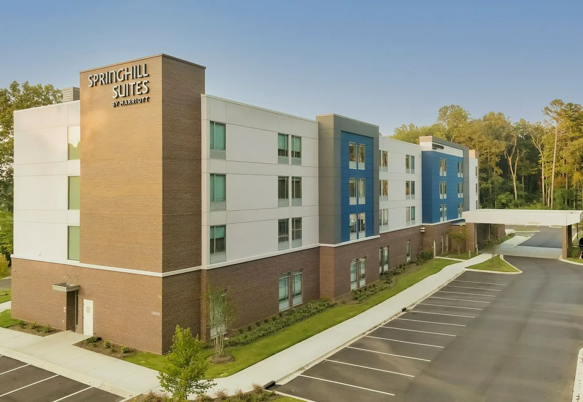 SpringHill Suites by Marriott Charlotte Huntersville hotel hero