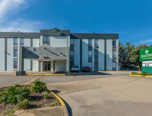 HomeTowne Studios By Red Roof Newport News – Hampton West hotel detail image 1
