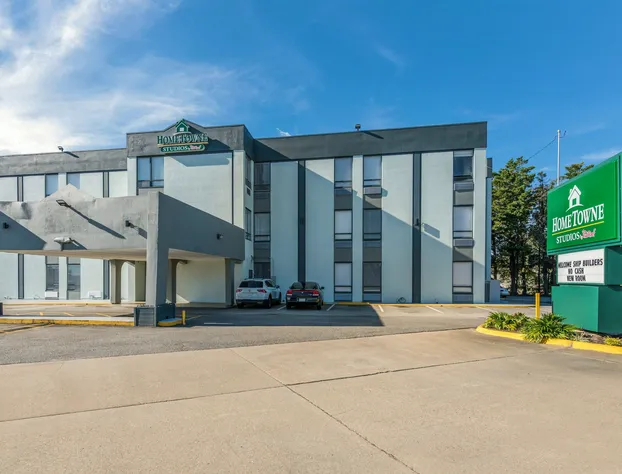 HomeTowne Studios By Red Roof Newport News – Hampton West hotel detail image 3