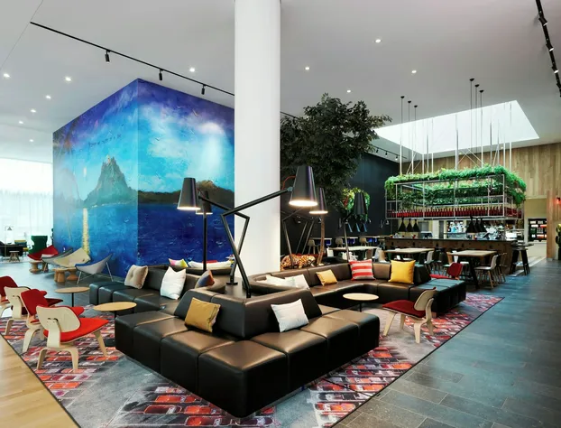 citizenM Los Angeles Downtown hotel detail image 3