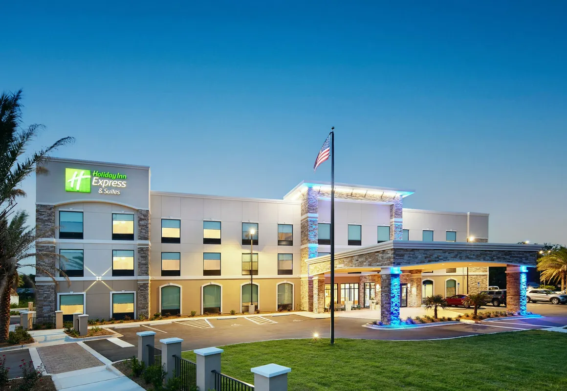 HOLIDAY INN EXPRESS & SUITES GULF BREEZE - PENSACOLA AREA by IHG hotel hero