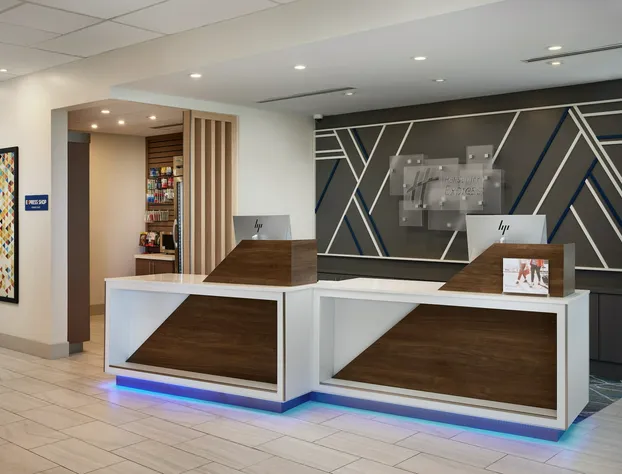 HOLIDAY INN EXPRESS & SUITES GULF BREEZE - PENSACOLA AREA by IHG hotel detail image 3