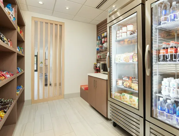 HOLIDAY INN EXPRESS & SUITES GULF BREEZE - PENSACOLA AREA by IHG hotel detail image 4