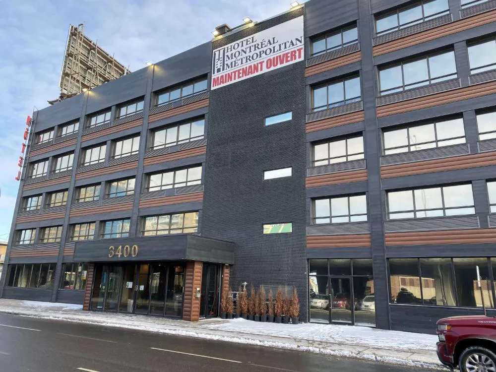 Hotel Montreal Metropolitan, BW Signature Collection hotel hero