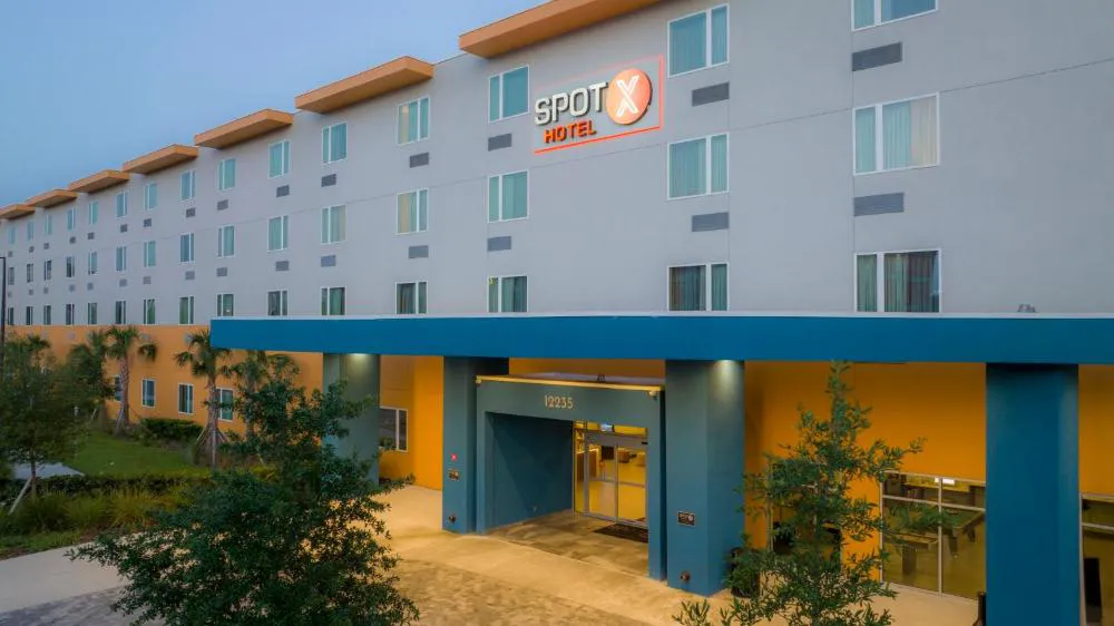 SPOT X Hotel Orlando/Intl Dr by The Red Collection hotel hero