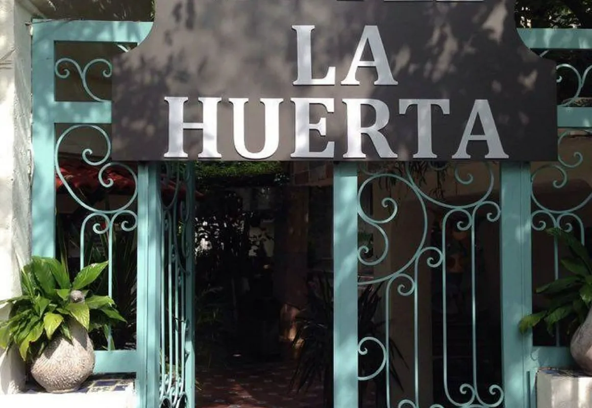 La Huerta hotel hero