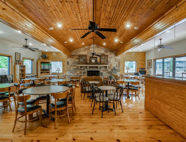 Los Lagos at Hot Springs Village a Ramada by Wyndham hotel detail image 3