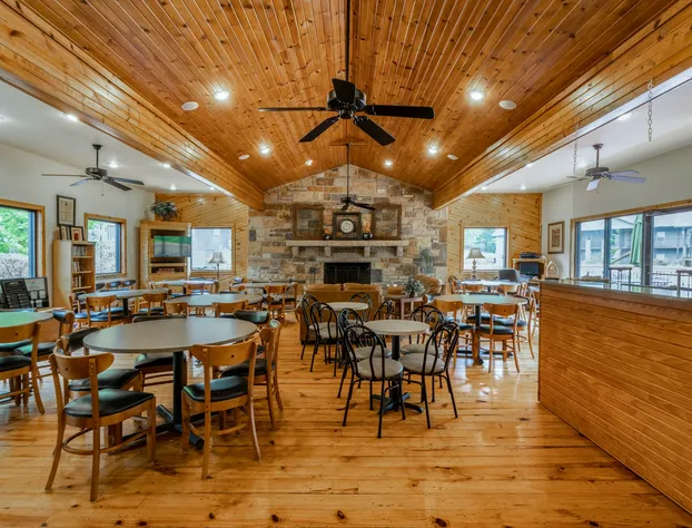 Los Lagos at Hot Springs Village a Ramada by Wyndham hotel detail image 3