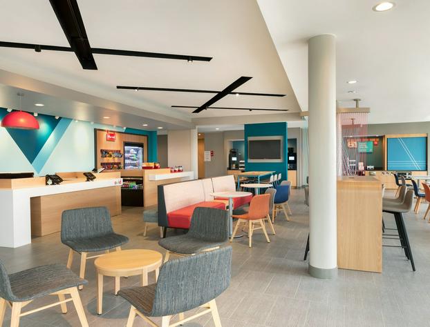 avid hotel Tulsa South - Medical District by IHG hotel detail image 3