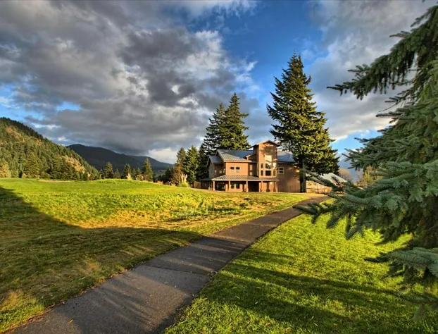 Carson Hot Springs Golf & Spa Resort hotel detail image 4