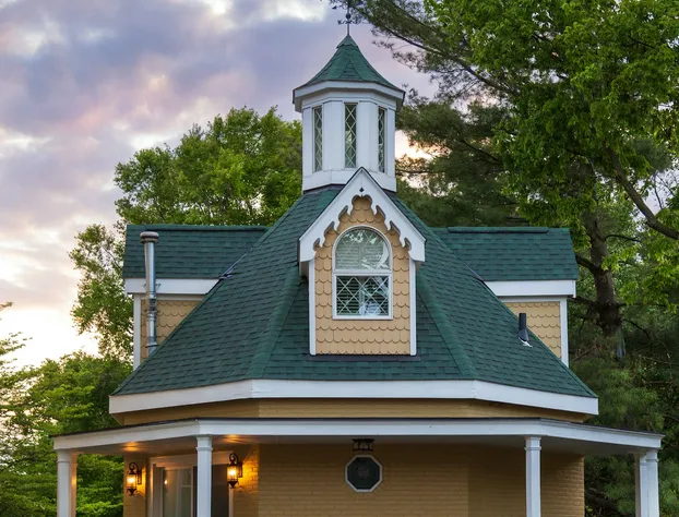 Inn at Woodhaven hotel detail image 1