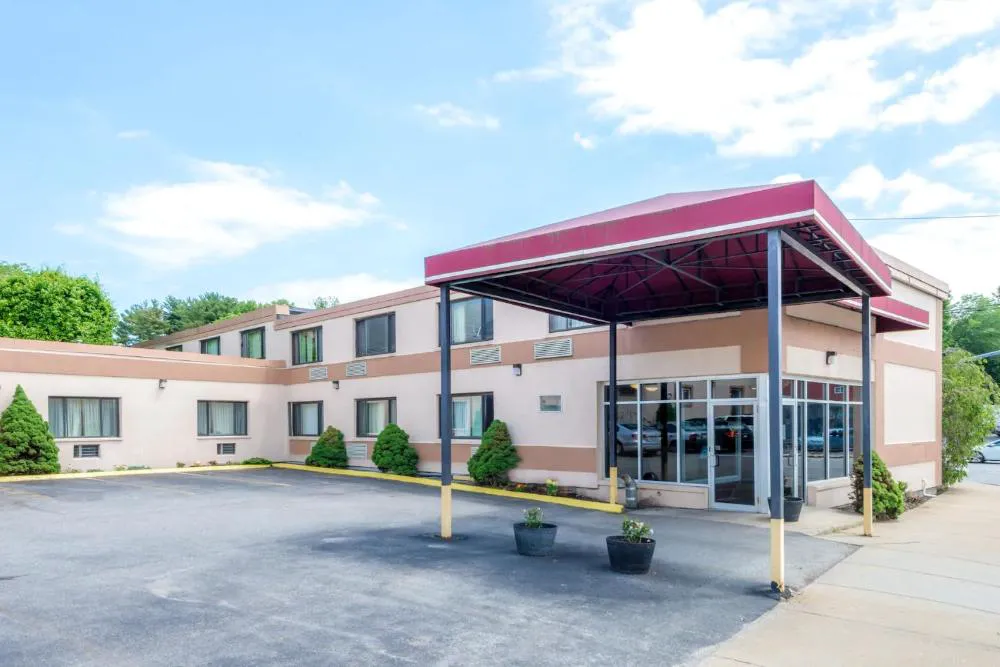 The Inn on Arsenal hotel hero